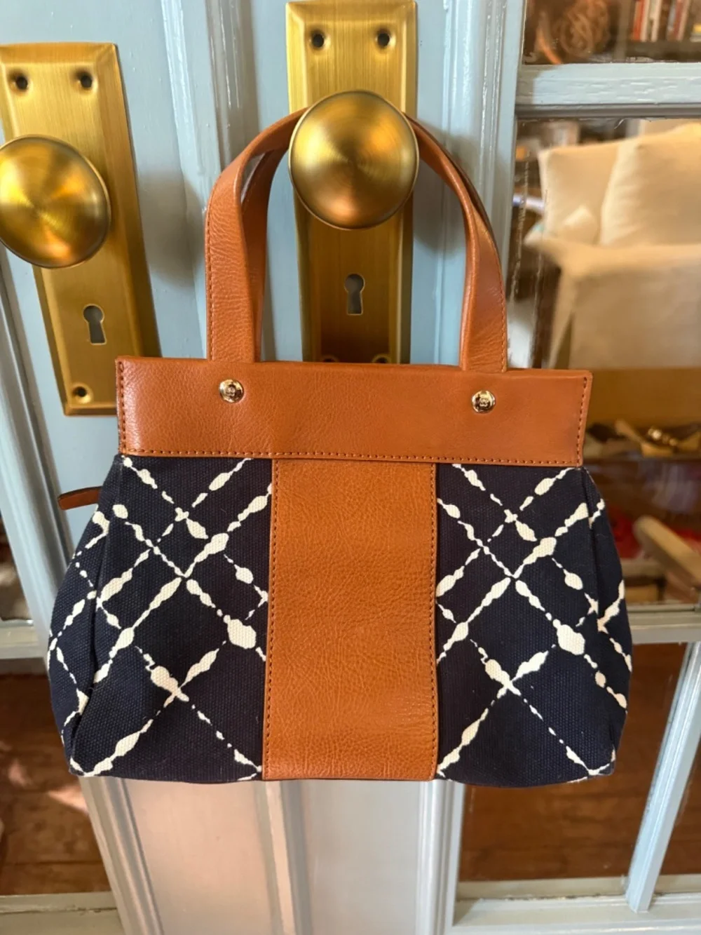Kate Spade New York Small Dane Dutchess County Hand Bag